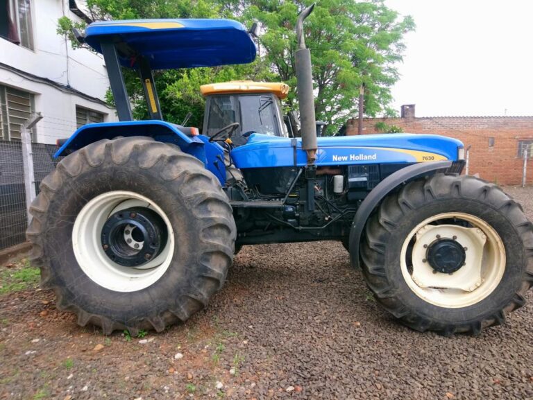Trator NH7630
